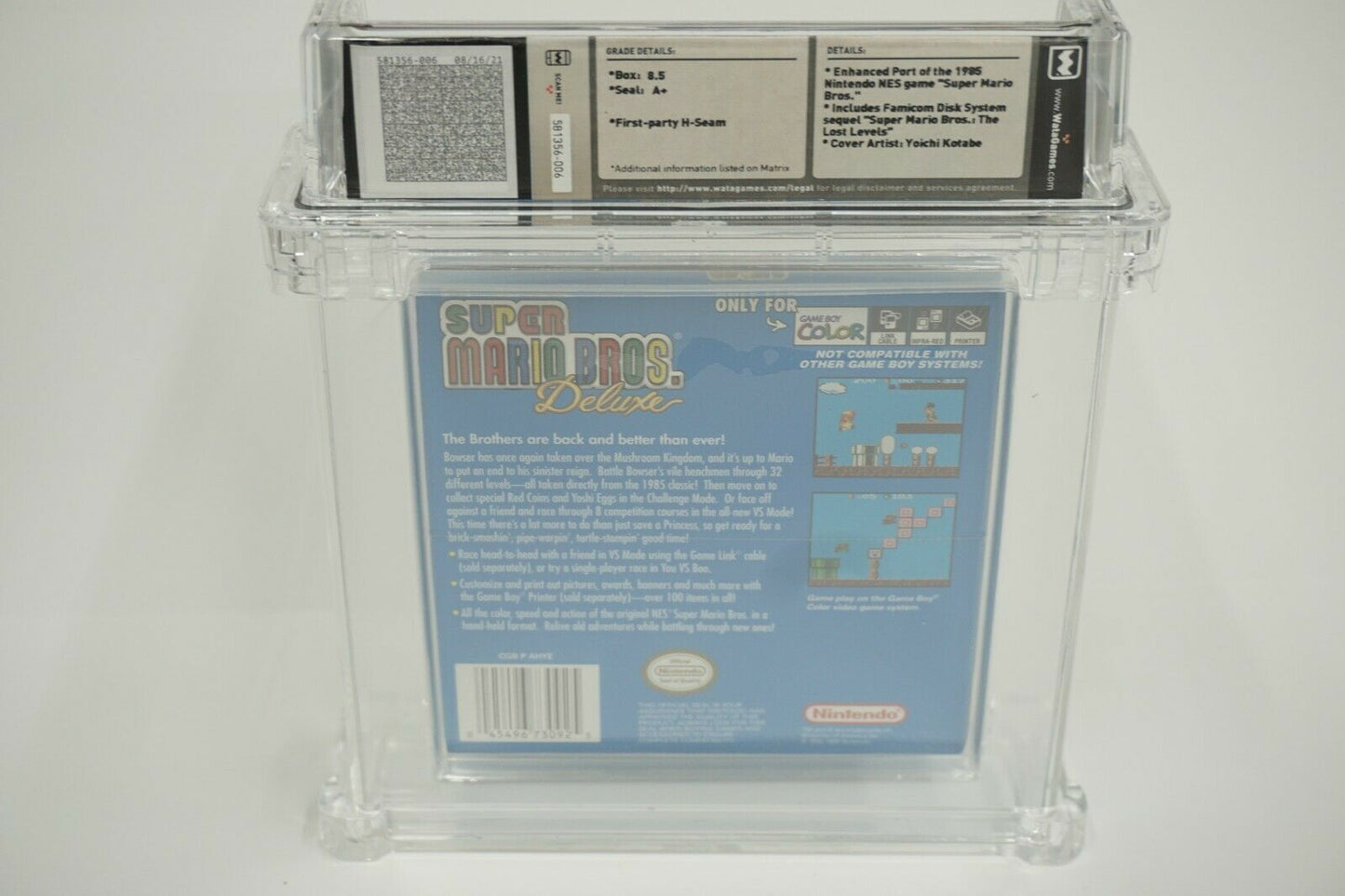 Graded - Super Mario Bros. Deluxe First Print VGA Wata 8.5 A+ GameBoy Color Foil