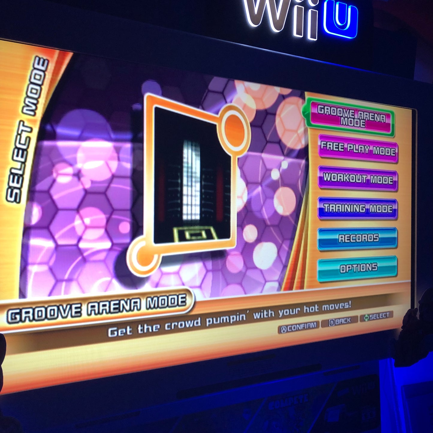 Wii - Dance Dance Revolution Hottest Party 2 Mat Bundle Nintendo Complete #2812