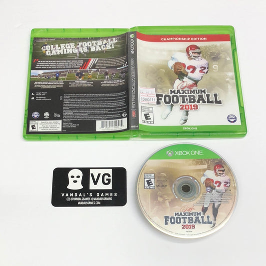 Xbox One - Doug Flutie's Maximum Football 2019 Microsoft W/ Case #111