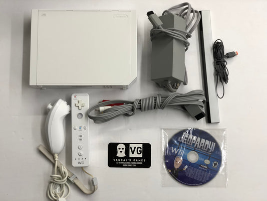 Wii - Console White W/ Cables and Game Nintendo Wii Complete Tested #2892