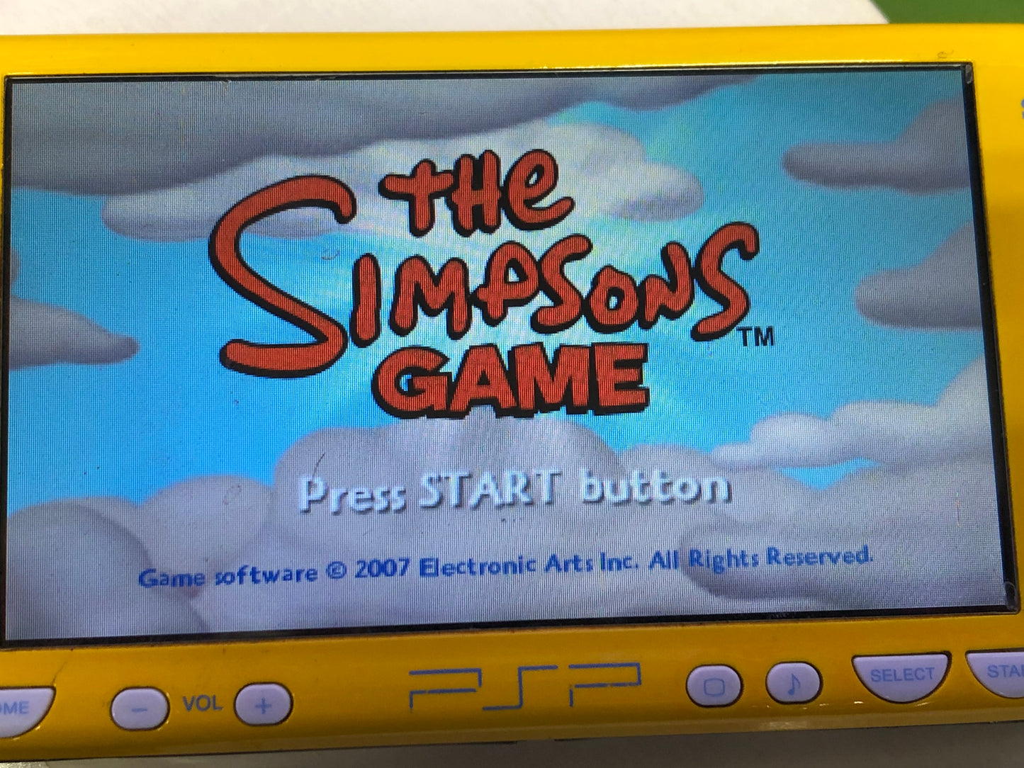 Psp - The Simpsons Europe Pal 2004 Console Complete Has Some Issues #2405