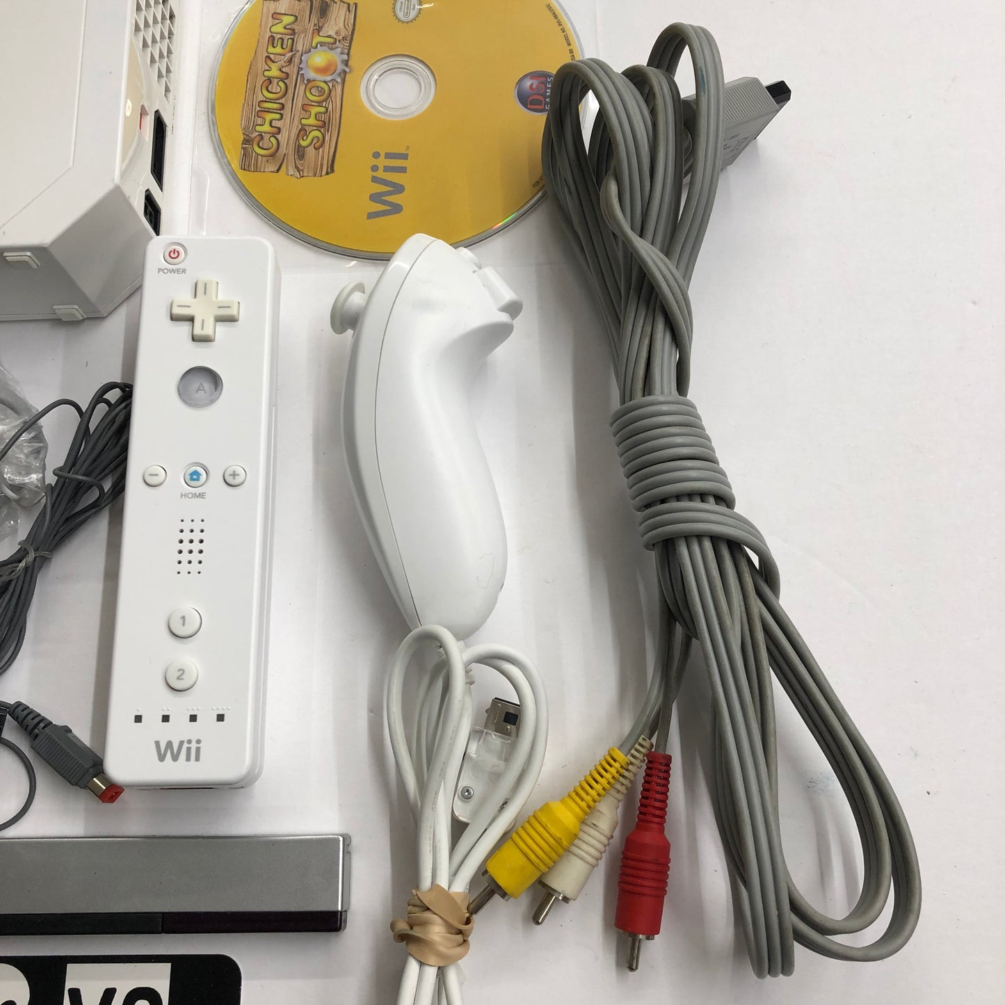 Wii - Console White W/ Cables and Game Nintendo Wii Complete Tested #2877