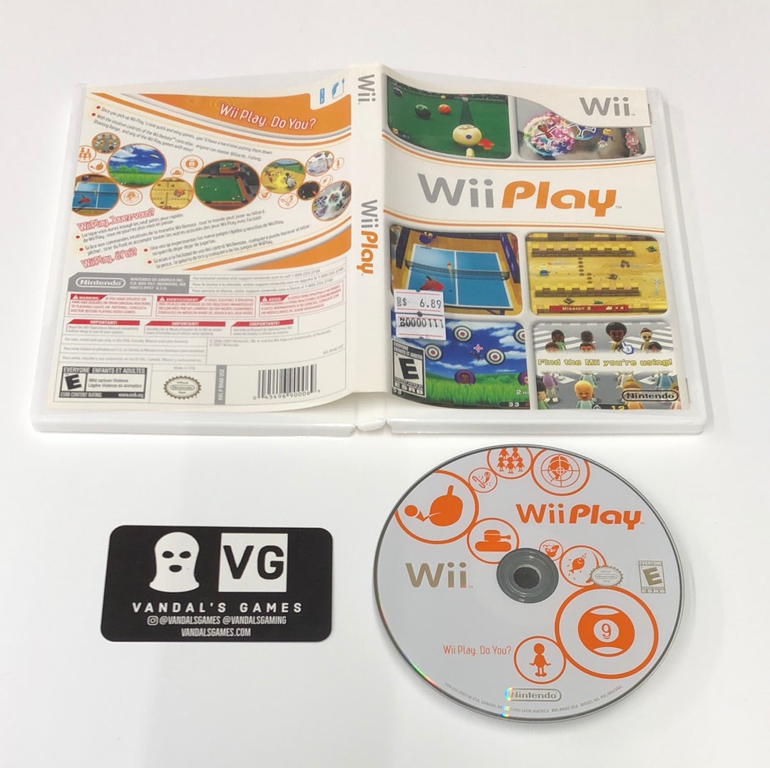 Wii - Wii Play Nintendo Wii W/ Case #111