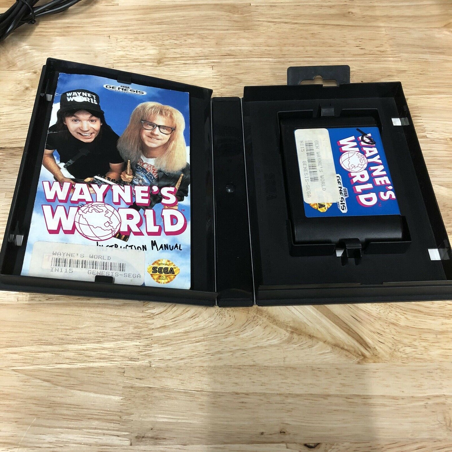 Genesis - Wayne's World Sega Genesis 1993 Complete